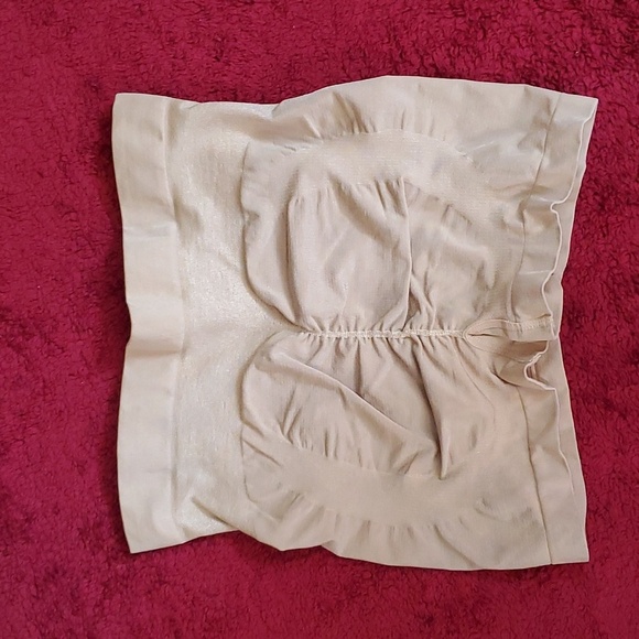 Booty Defining Control Top Short XL - Picture 2 of 4